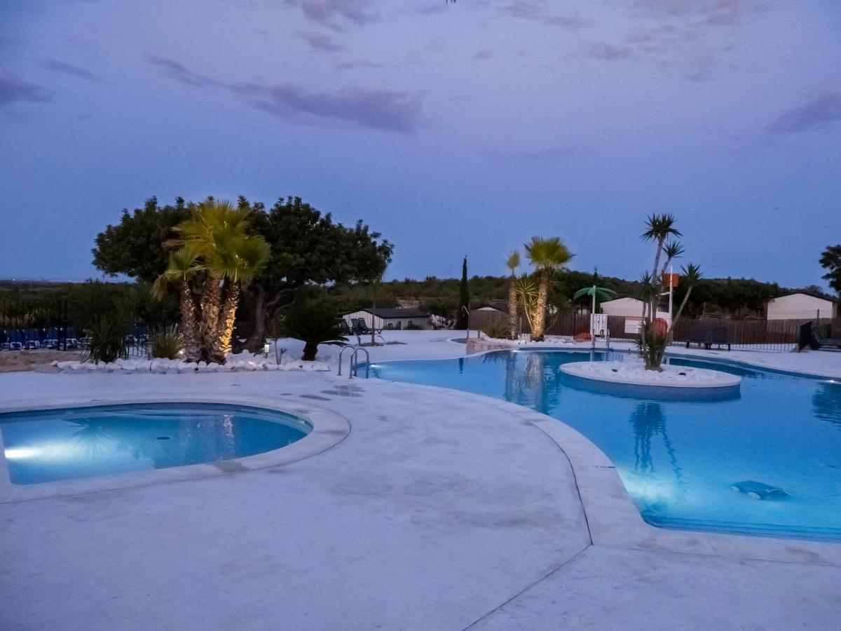 Camping L'Orangeraie Calig Exterior photo